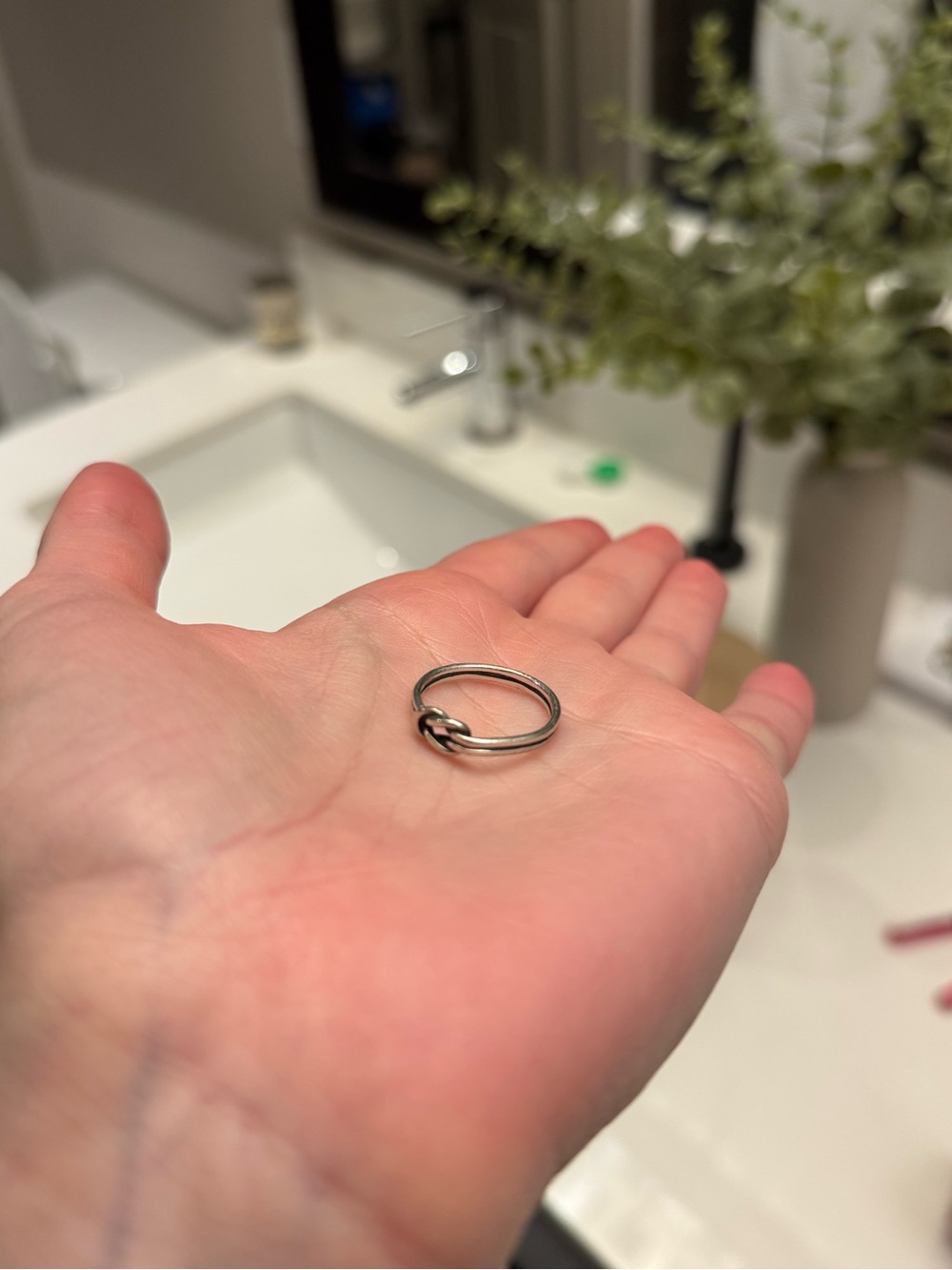 Petite Lovers Knot ring